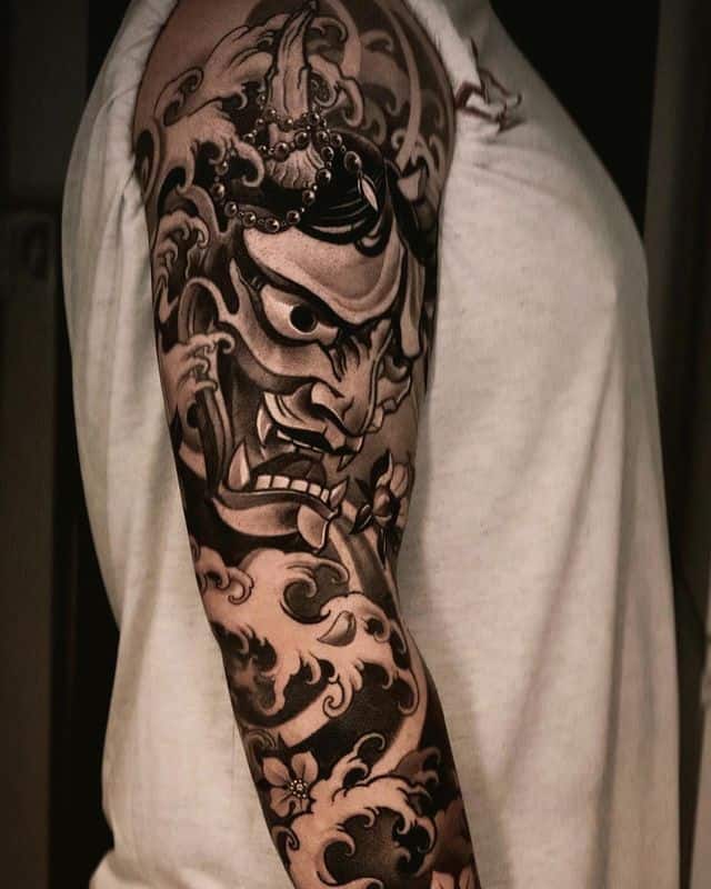 sleeve tattoo japans realistisch