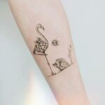 kleine tattoo flamingo egel