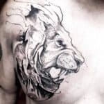 leeuw tattoo fine line
