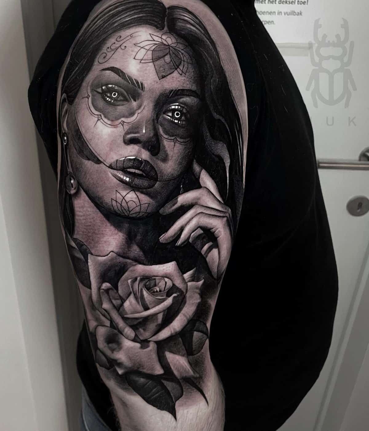 Rember Tattoos : Tattoos : Fantasy : Hyperrealism Eye done in black and grey